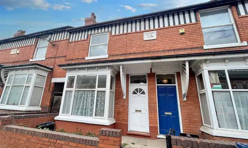 3 Bedroom Terraced House for Sale - HMO Potential