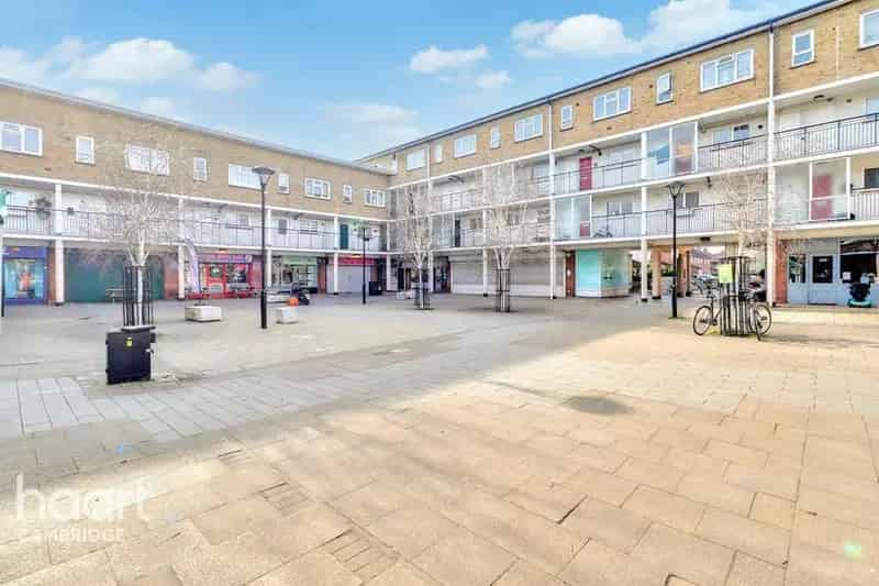 1 Bedroom Flat for Sale - No Sale No Fee