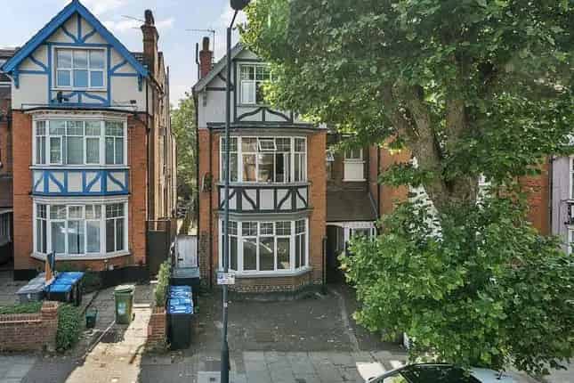 Semi-Detached House with 6 Flats Willesden Green NW2
