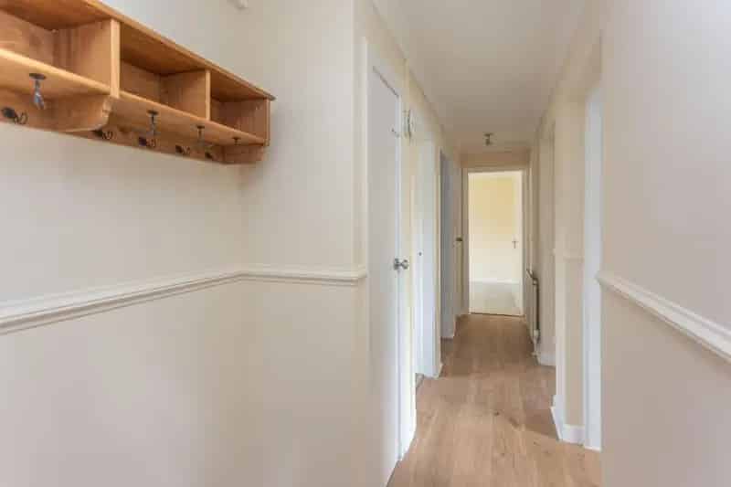 2 Bedroom Ground Floor Flat for Sale
