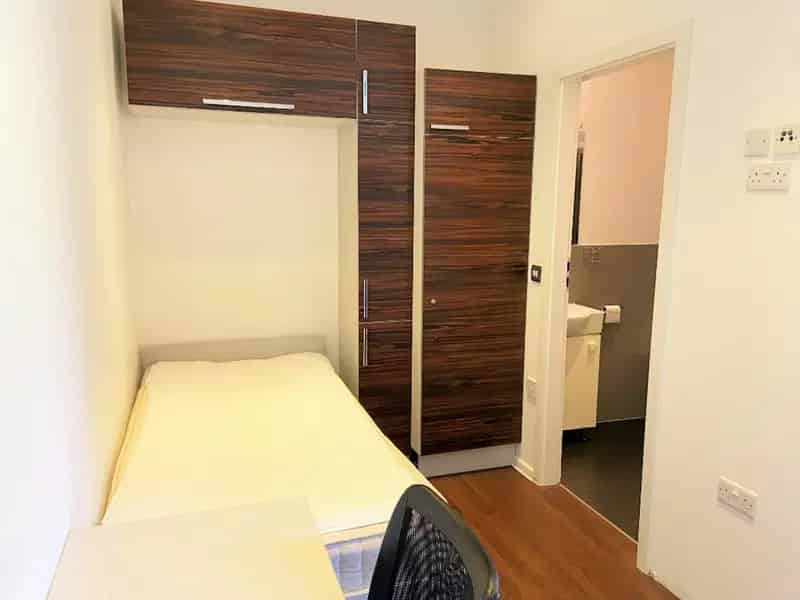 Furnished Student Studio Flat Bills Included Wi-Fi Air Con