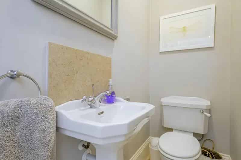 4 Bedroom House for Sale in Harborne Village