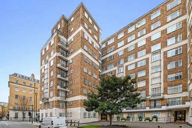 Flat for sale in George Street, London W1H