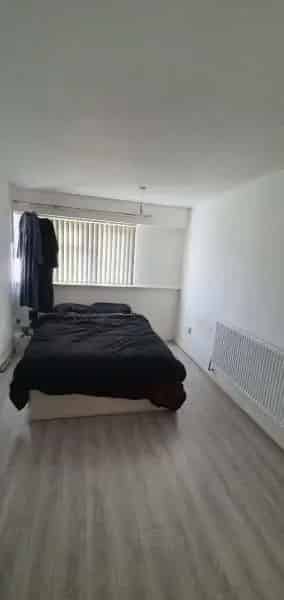 Flat For Rent , Metropolitan Borough of Solihull, England