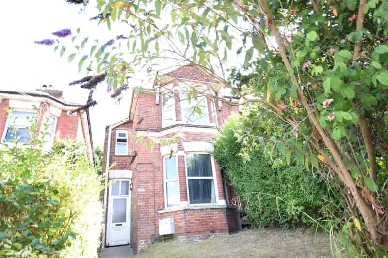 1 Bedroom Flat to Rent Available Now