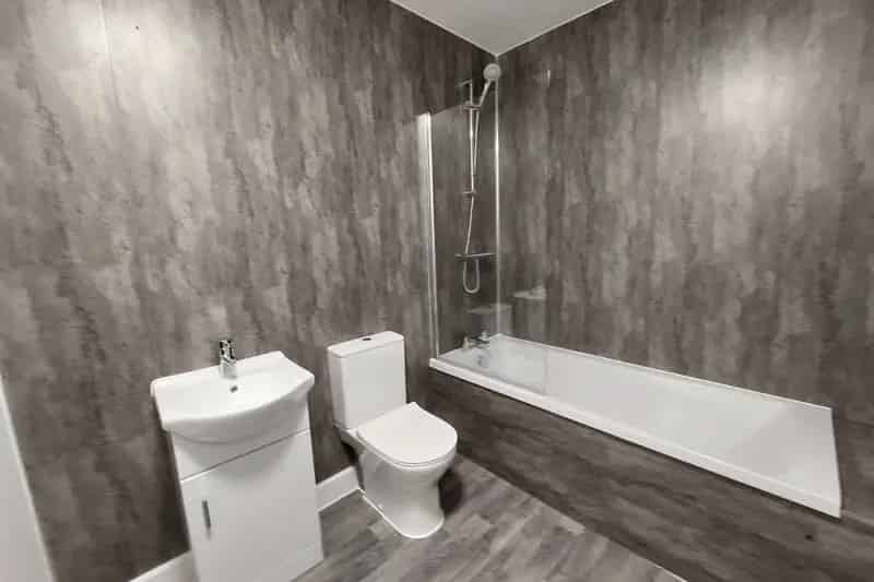 One Bedroom Penthouse Apartment Chesterfield Zero Deposit Available
