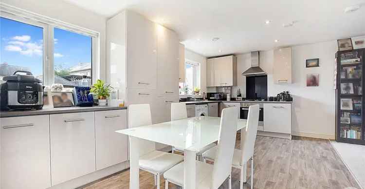 2 bedroom property for sale