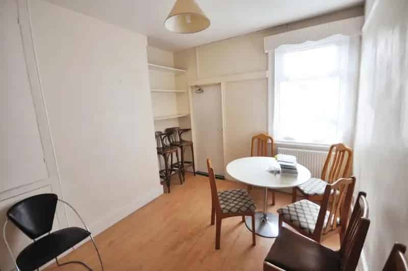 4 Bedroom House For Sale in Exeter City Centre