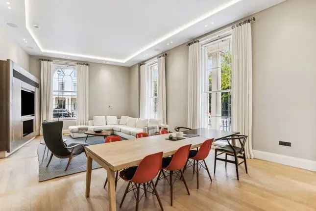 Flat for sale in Portland Place, London W1B