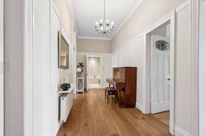 3 Bedroom Apartment for Sale in Glasgow's West End