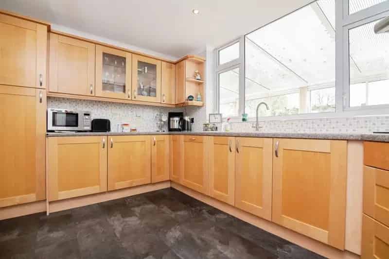 Detached Family Home Near West Bromwich Town Centre