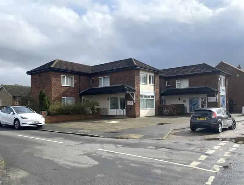 Ground Floor Office Surgery with Parking New Sub Lease Available