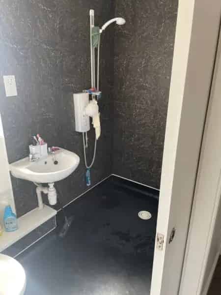 2 Bed House Chelmsford Great Baddow Private Garden Parking