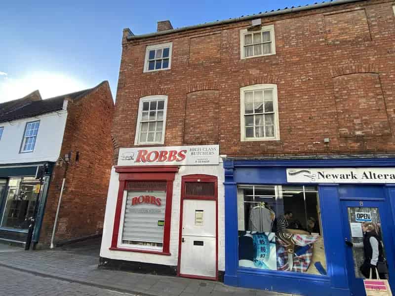 Retail Premises To Let in Newark