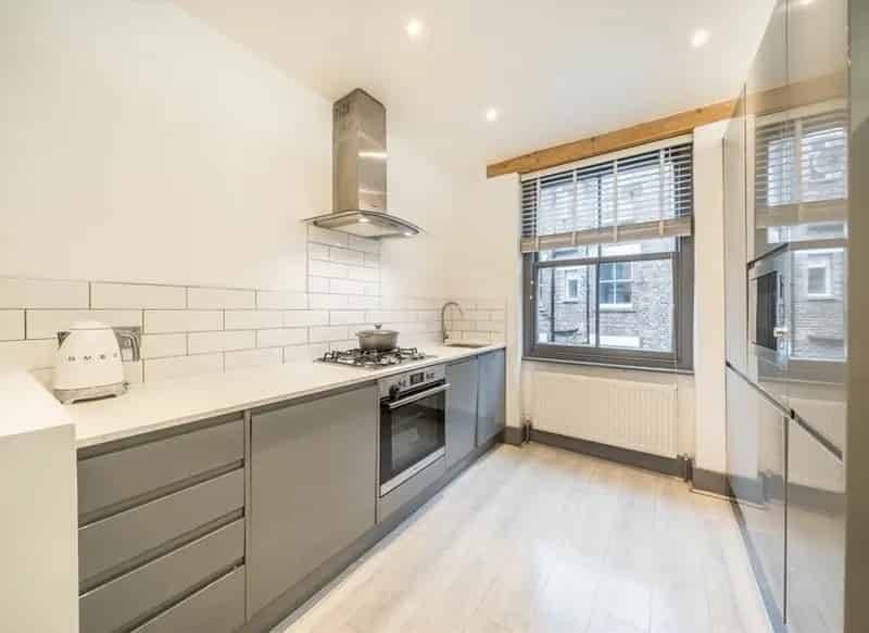Islington 1-Bed Apartment Near Essex Road Station