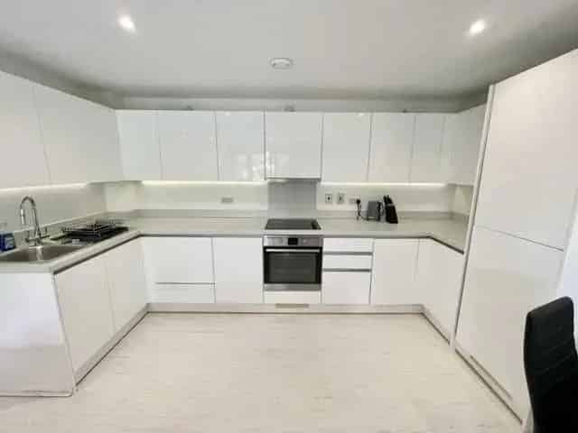 1 Bedroom Apartment to Rent in Brighton