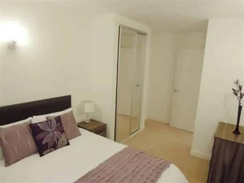 1 Bedroom Flat to Let in Hayes UB3