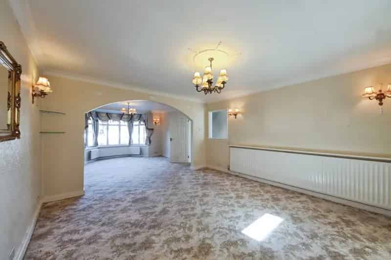 Three Bedroom Detached House For Sale
