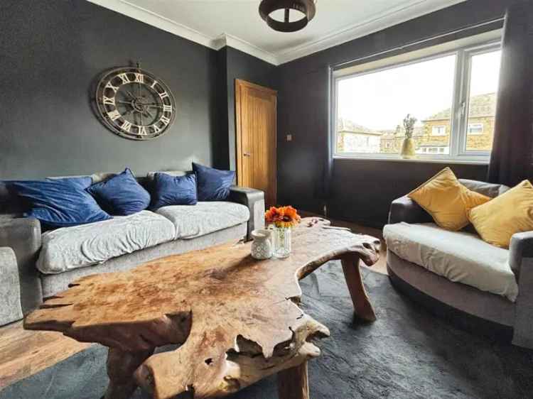 4 5 Bedroom Semi Detached House For Sale