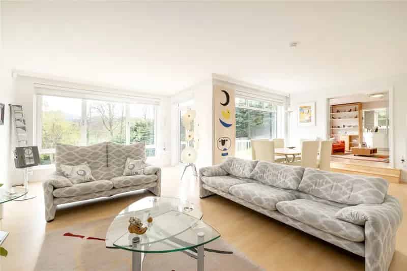 303 Lanark Road Detached Family Home