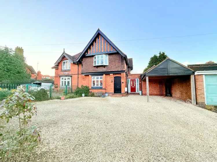 4 Bedroom Semi-Detached House for Sale