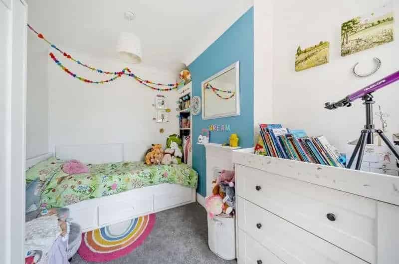 2 Bed House for Sale in Woking
