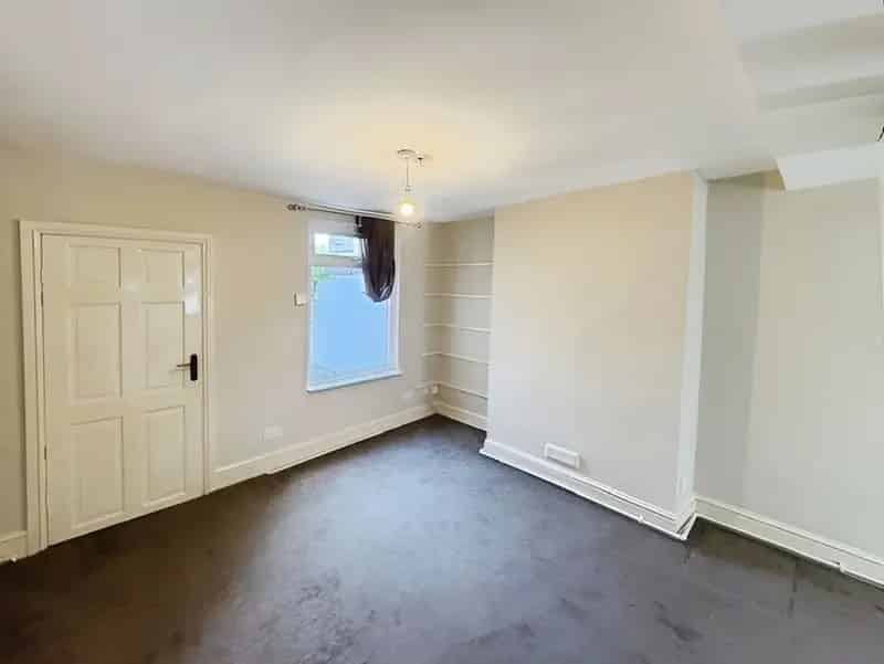 2 Bedroom Mid Terrace House to Rent Congleton Cheshire
