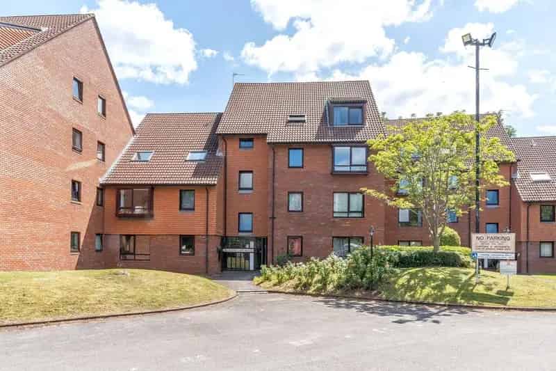 1 Bedroom Flat for Sale