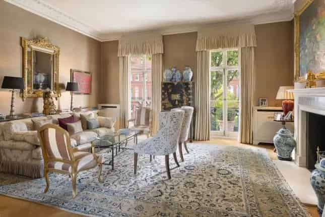 Elegant Grade II Listed Townhouse Knightsbridge SW3