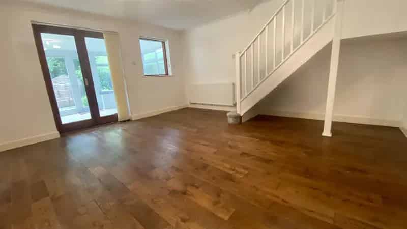 3 Bedroom Semi-Detached House to Rent Coventry
