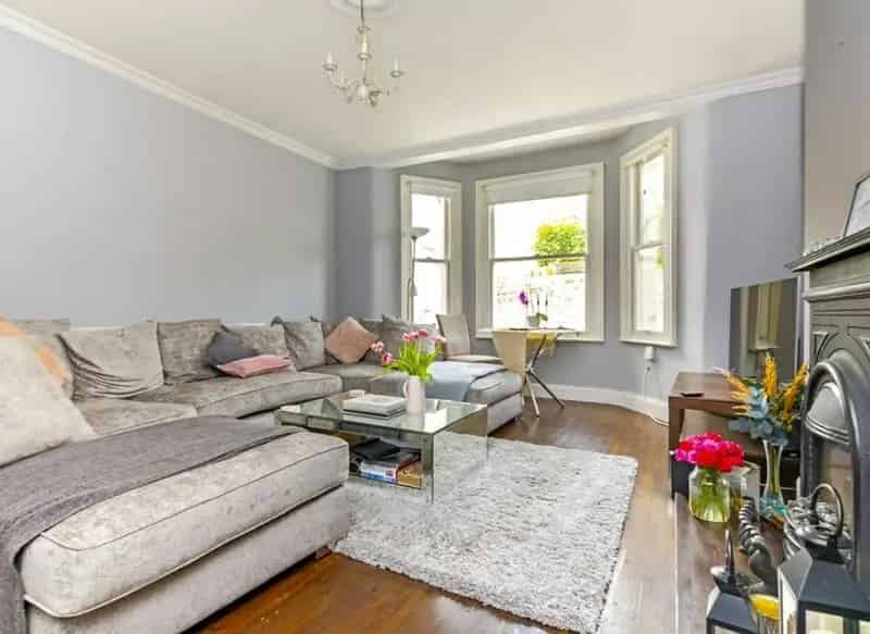 Flat For Sale , Windsor Road, London, England