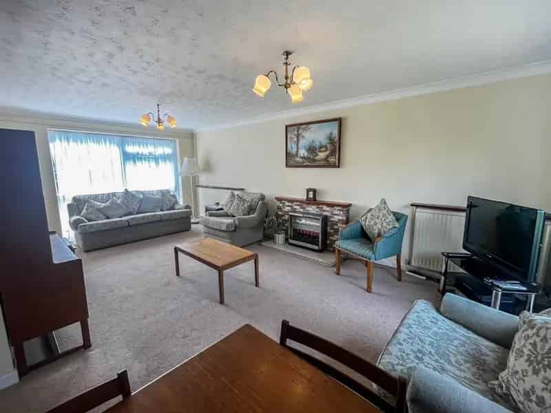 3 Bedroom Detached House For Sale in Harborne