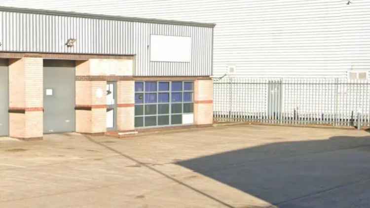 Industrial For Rent in Slough, England