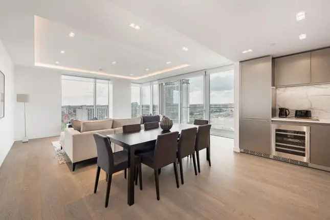 Flat for sale in Lillie Square, London SW6