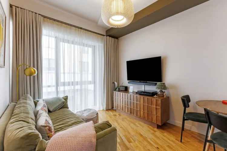 Luxury Studio Flat to Rent in Shoreditch
