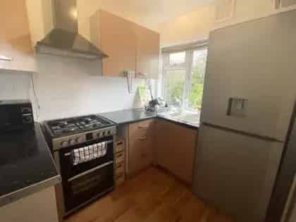 3 Bed Semi Detached House Leeds Available Now