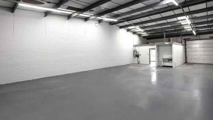 Slough Trading Estate Industrial Unit To Let
