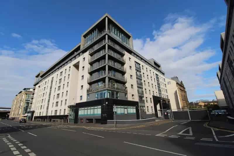 3 Bedroom Flat to Rent