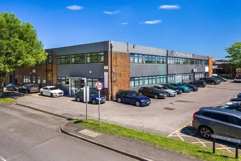 Littleton House near Heathrow Airport and Sunbury Station