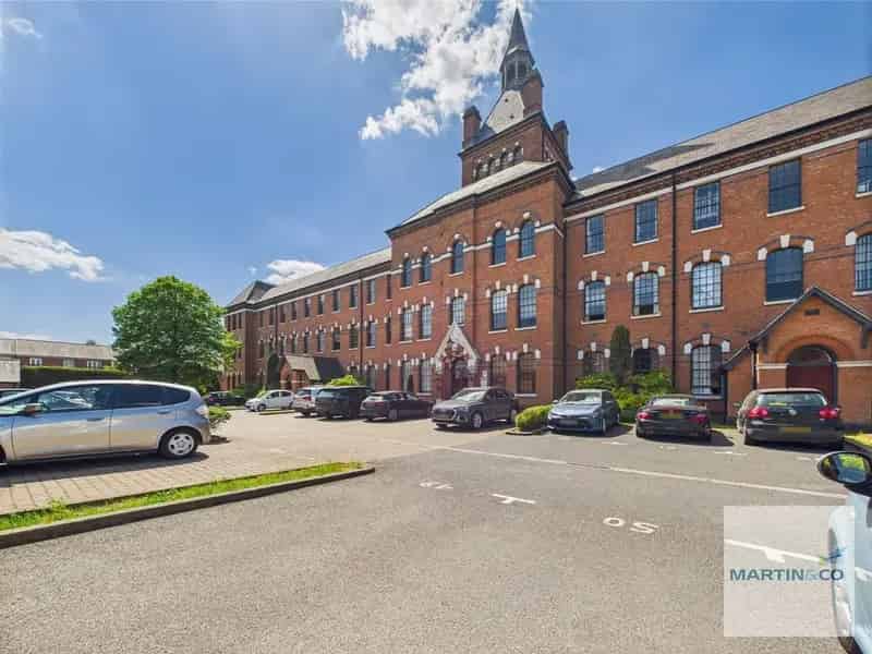 2 Bedroom Apartment to Rent