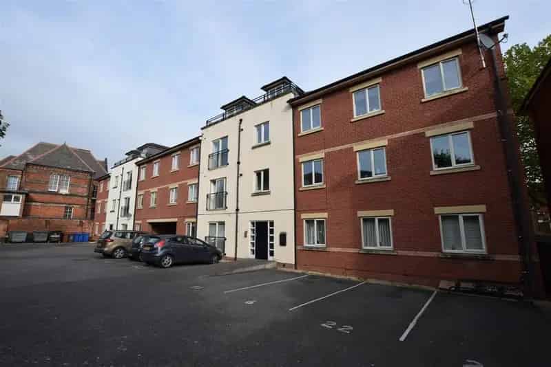 2 Bedroom Penthouse Apartment to Rent in Derby City Centre
