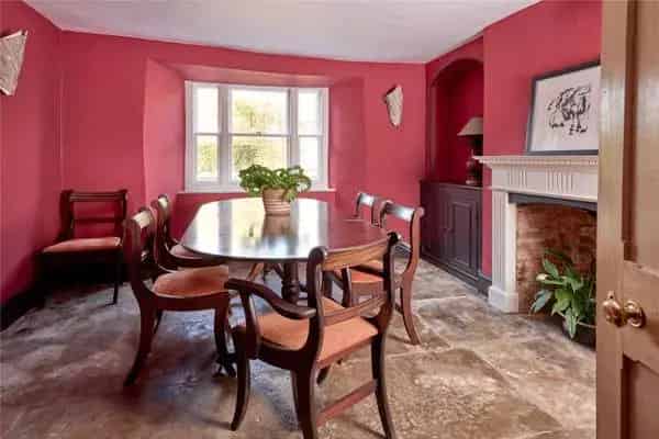 Georgian Village House with Annexe - Period Charm and Modern Style