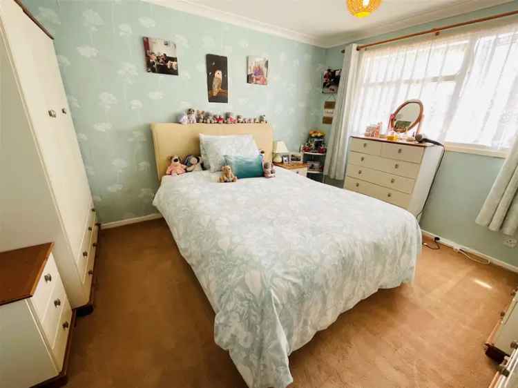 3 Bedroom Terraced House for Sale Near Ifield Station