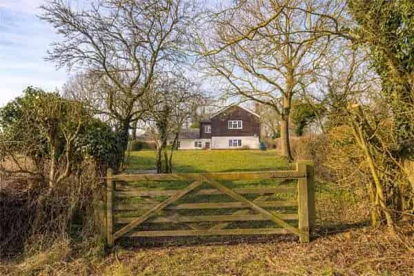 Four Bedroom Extended Cottage with 6 Acres