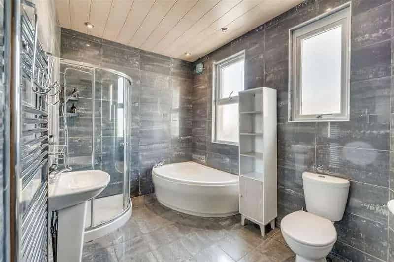 2 Bed Flat for Sale Near Central Park