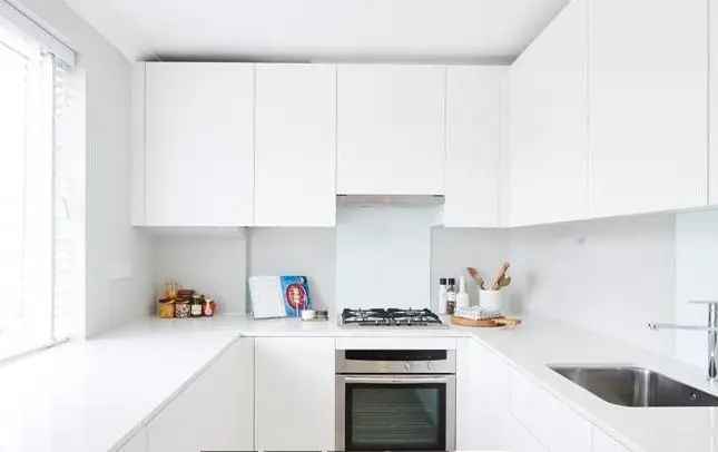 2-Bedroom Apartment Fulham Road South Kensington Pet-Friendly