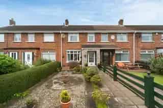 3 Bed Mid Terrace House Near Holywood Road