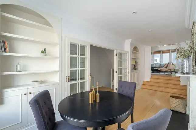 Property to Rent in Montpelier Place Knightsbridge SW7