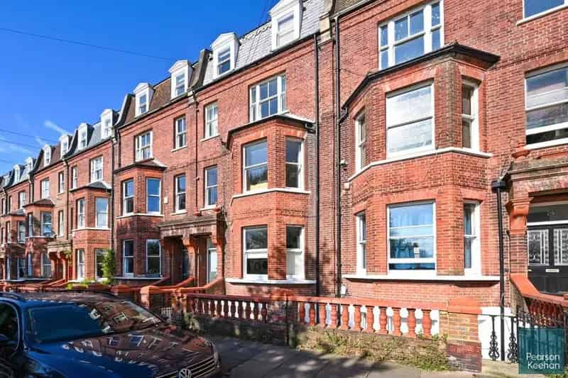 1 Bedroom Apartment for Sale