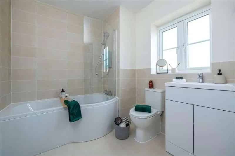 3 Bed House for Sale - River Views - Designer Kitchen - New Development